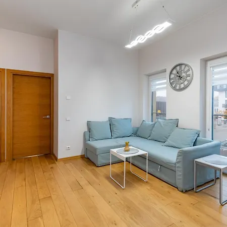 Apartment Cozy Old Town Near Mcdonalds By Polo